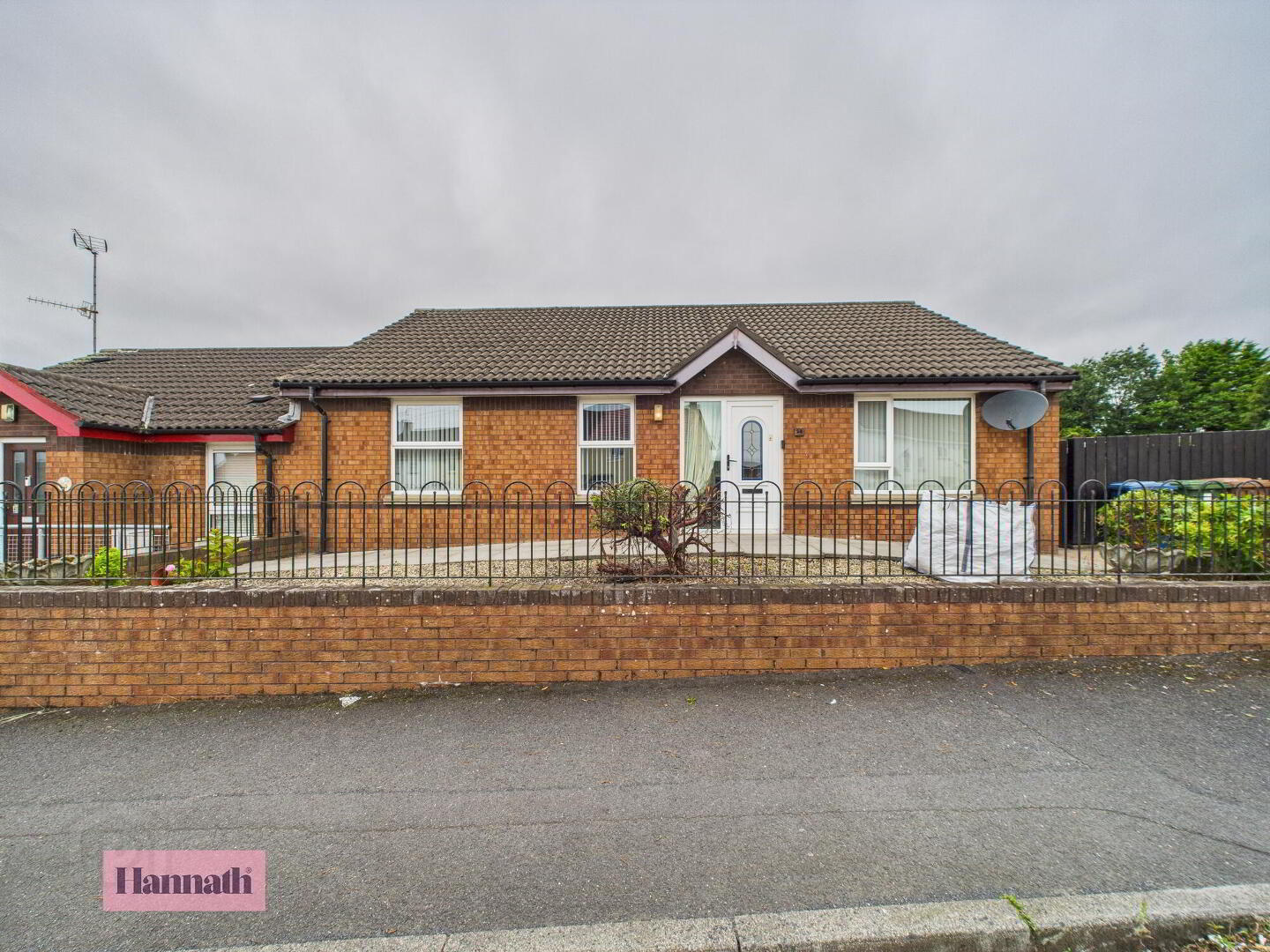 26 Glanroy Avenue 3 of 18
