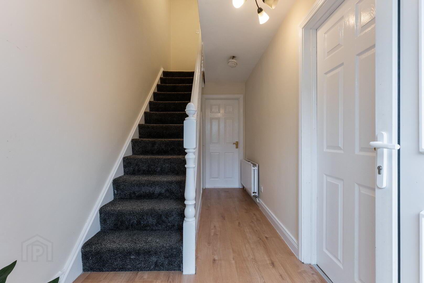 303 Pinebank 3 of 21