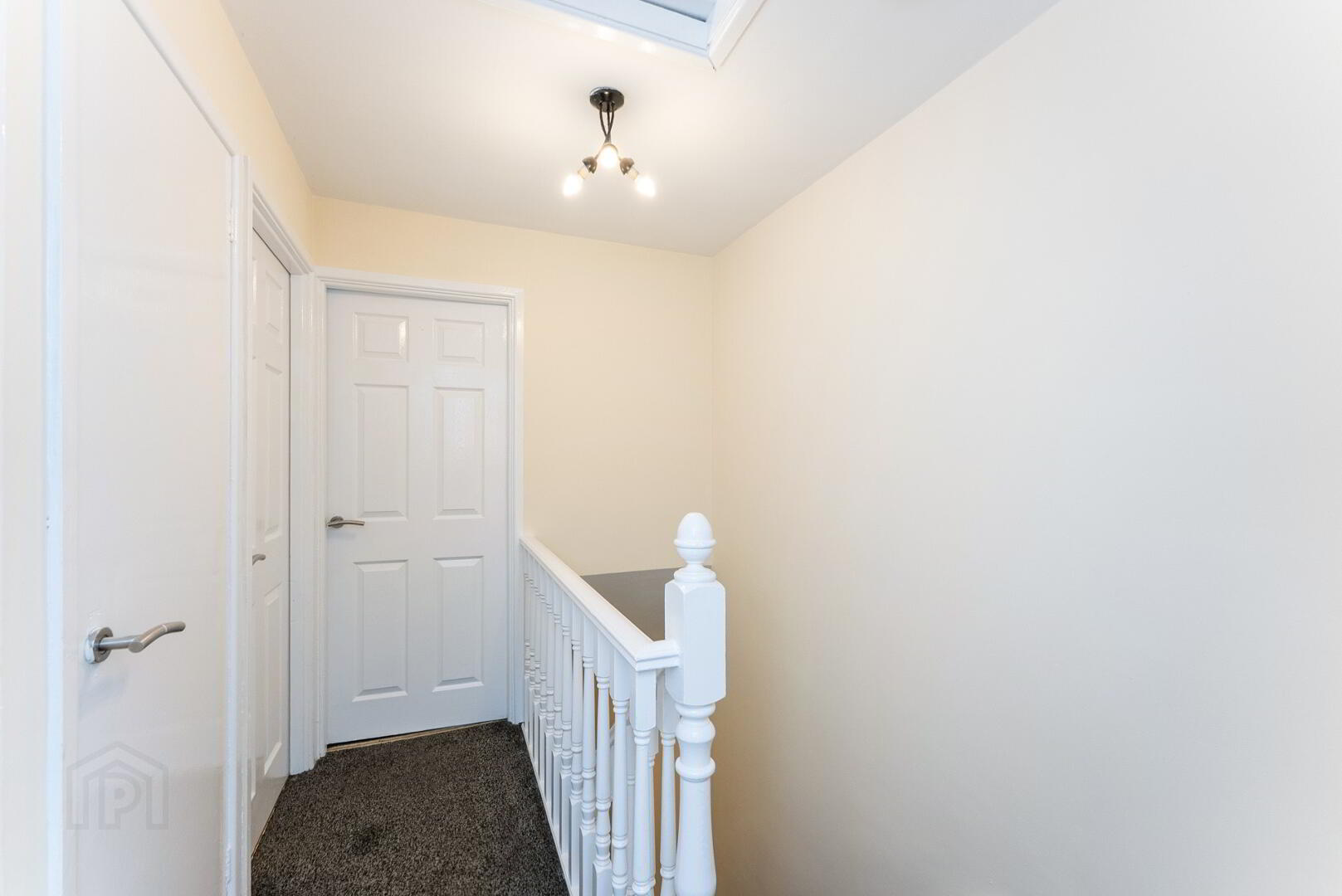 303 Pinebank 18 of 21