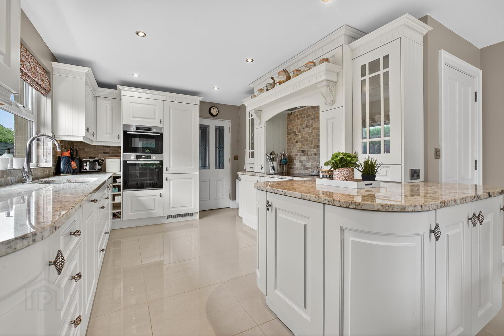 1 Beechvale 7 of 29