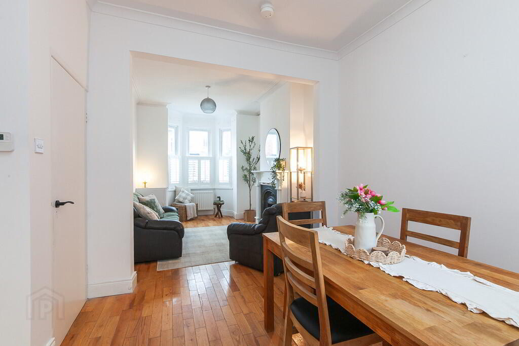 20 Surrey Street 10 of 23
