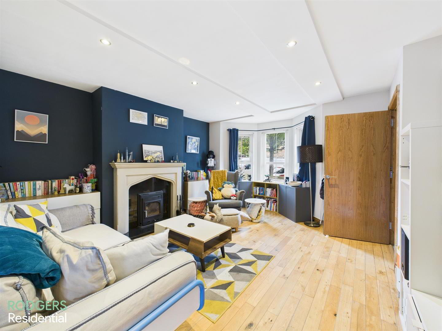 16 Lewis Avenue 4 of 23