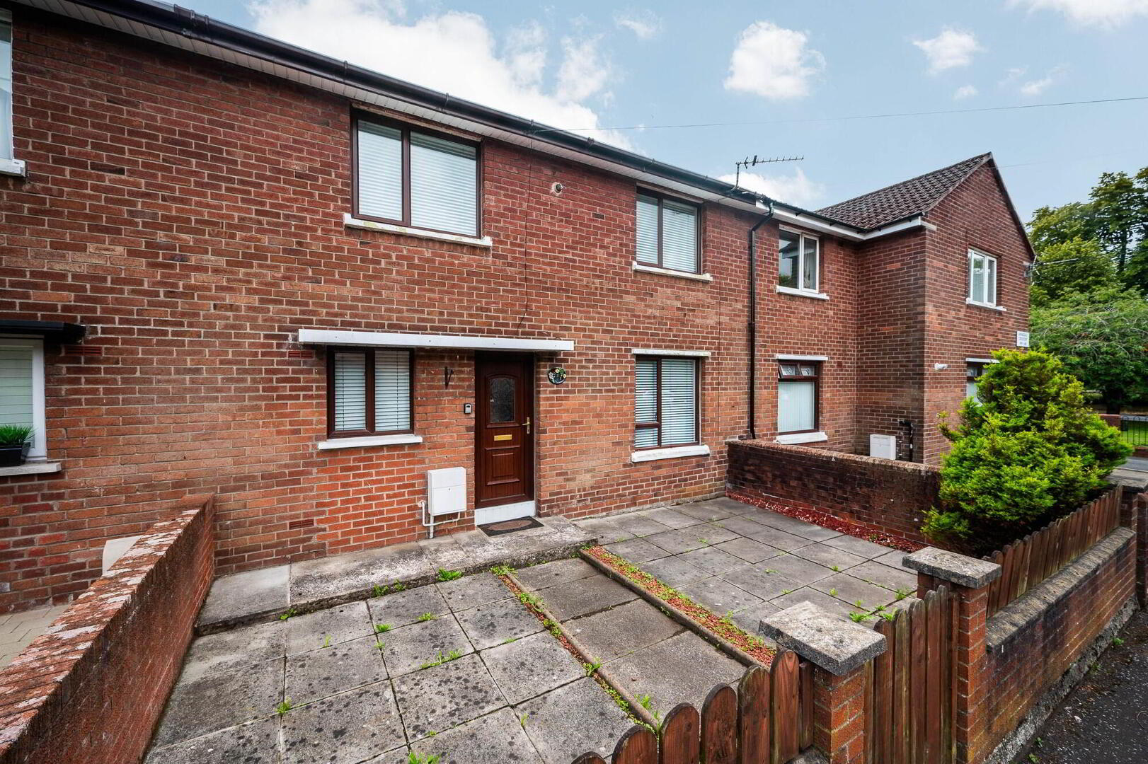 1 Annadale Crescent 2 of 24