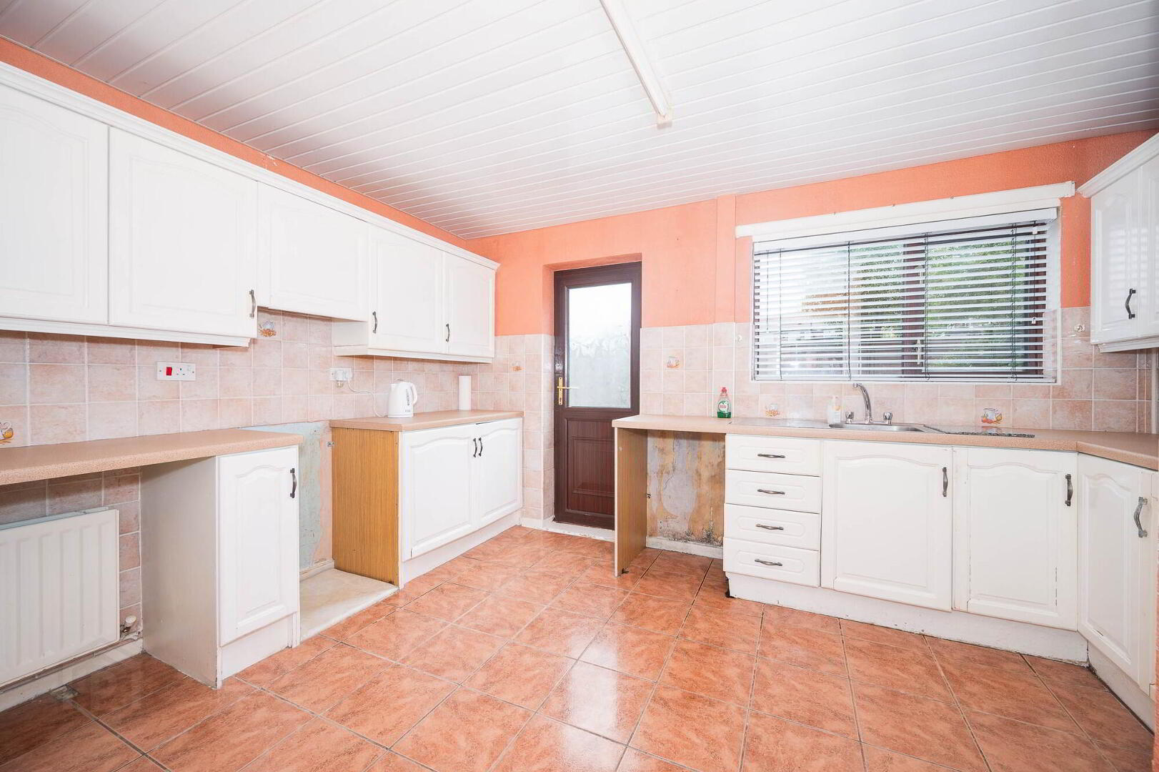 1 Annadale Crescent 8 of 24