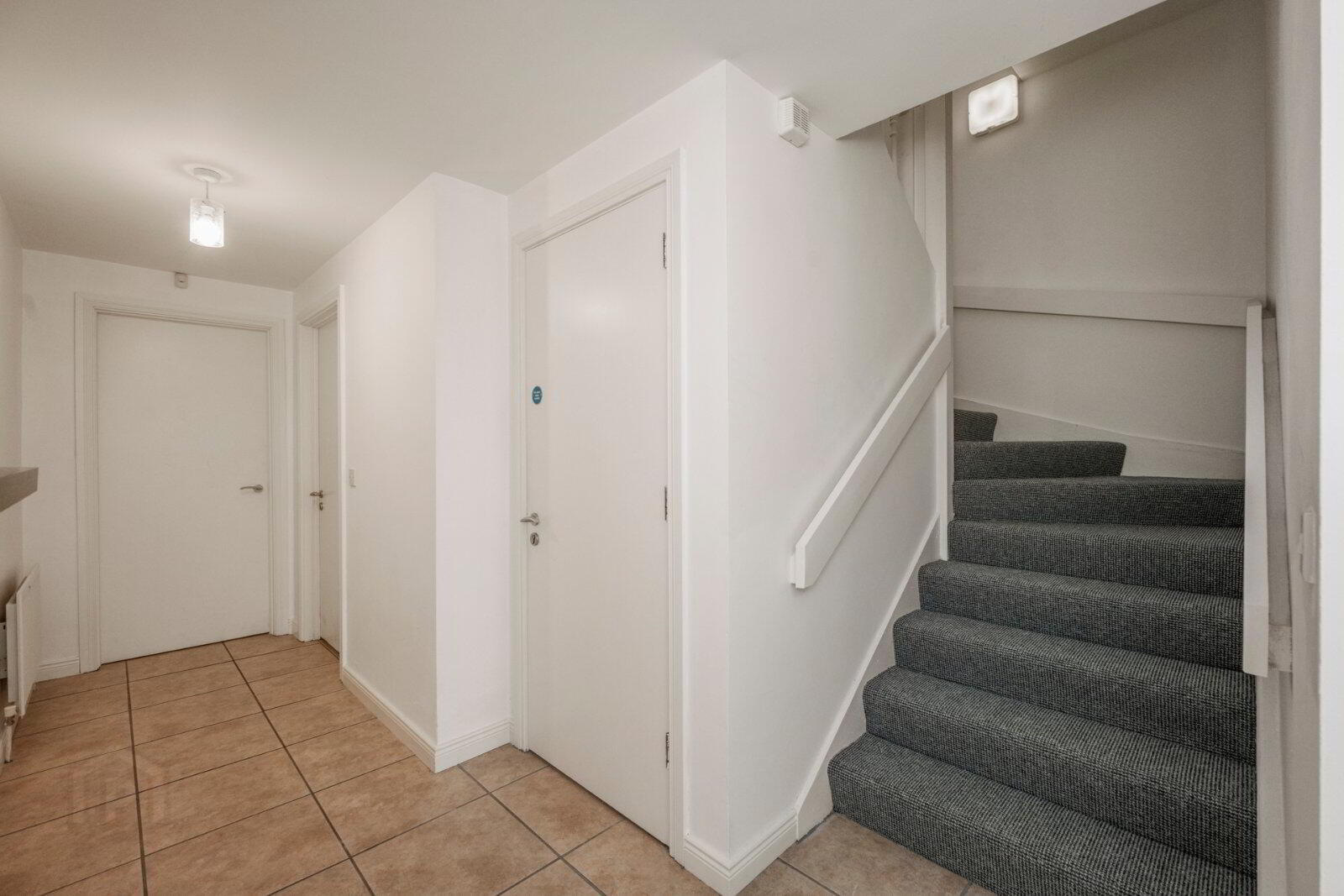 133 Northbrook Street 2 of 15