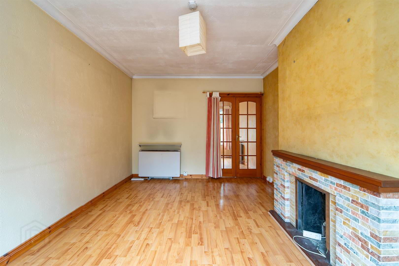 32 Robbs Road 7 of 28