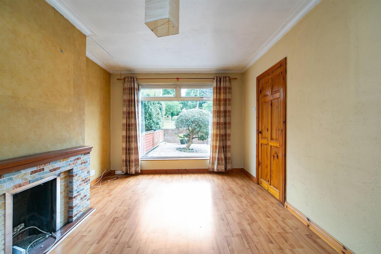 32 Robbs Road 10 of 28