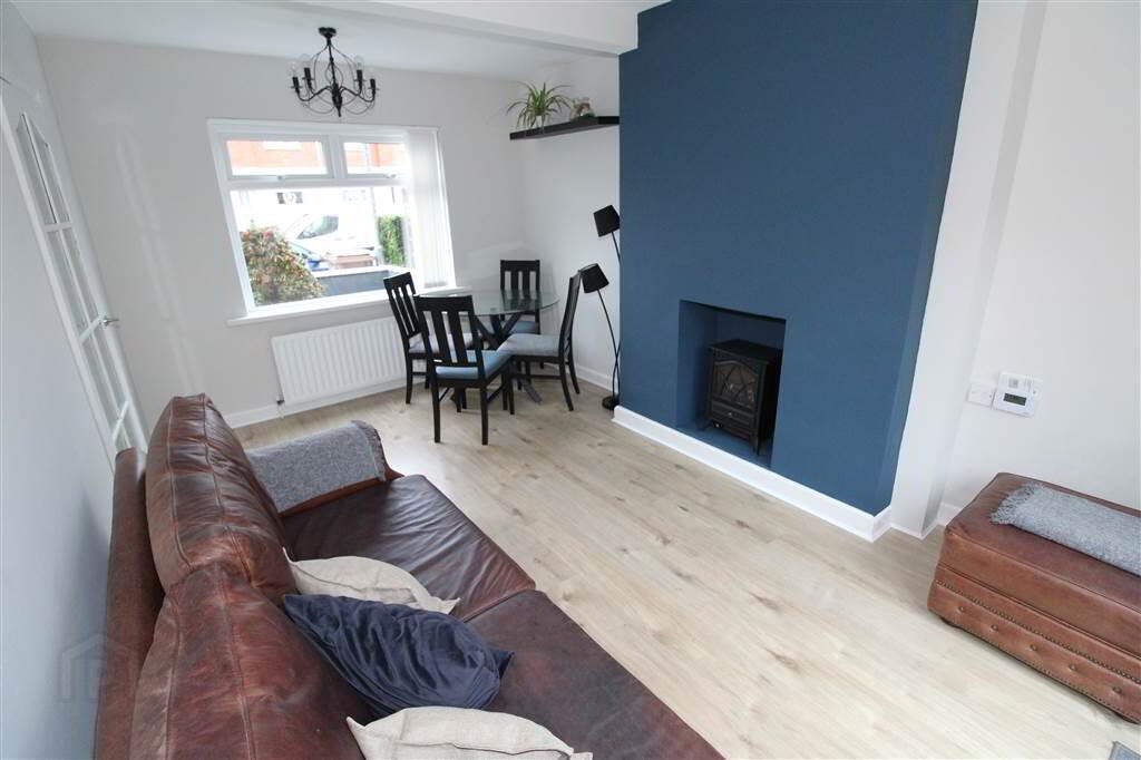 28 Millar Street 2 of 11