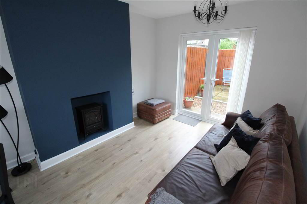 28 Millar Street 3 of 11