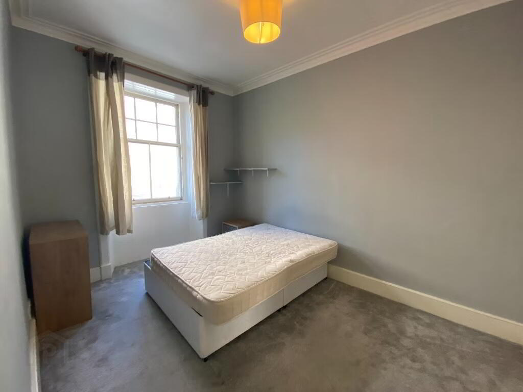 114 Canongate 4 of 8