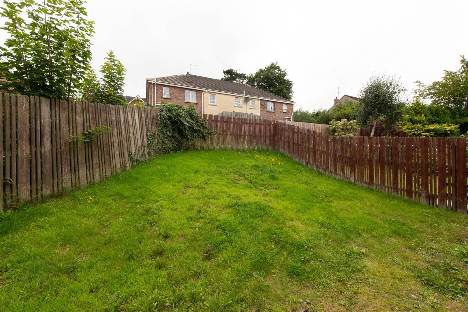 67 Summerhill Brae 15 of 17