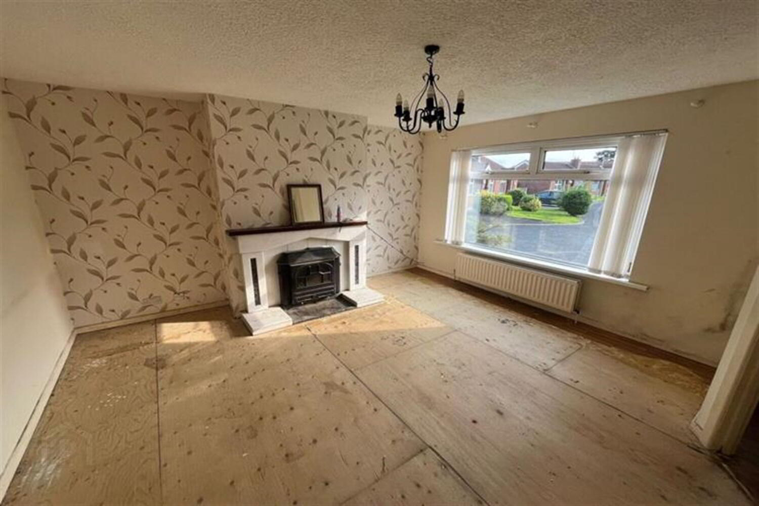 property description image
