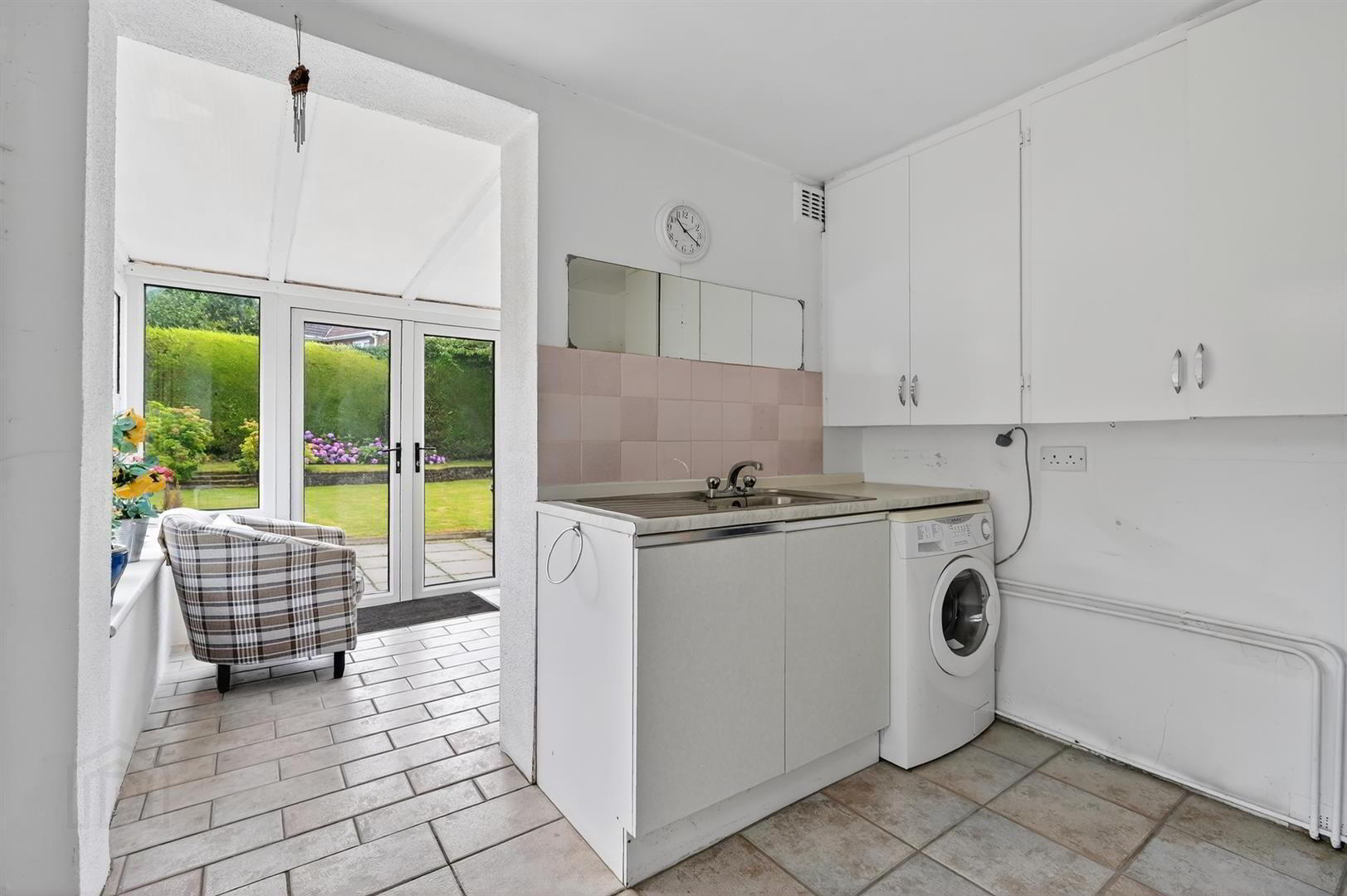 7 Clonmore Park 16 of 29