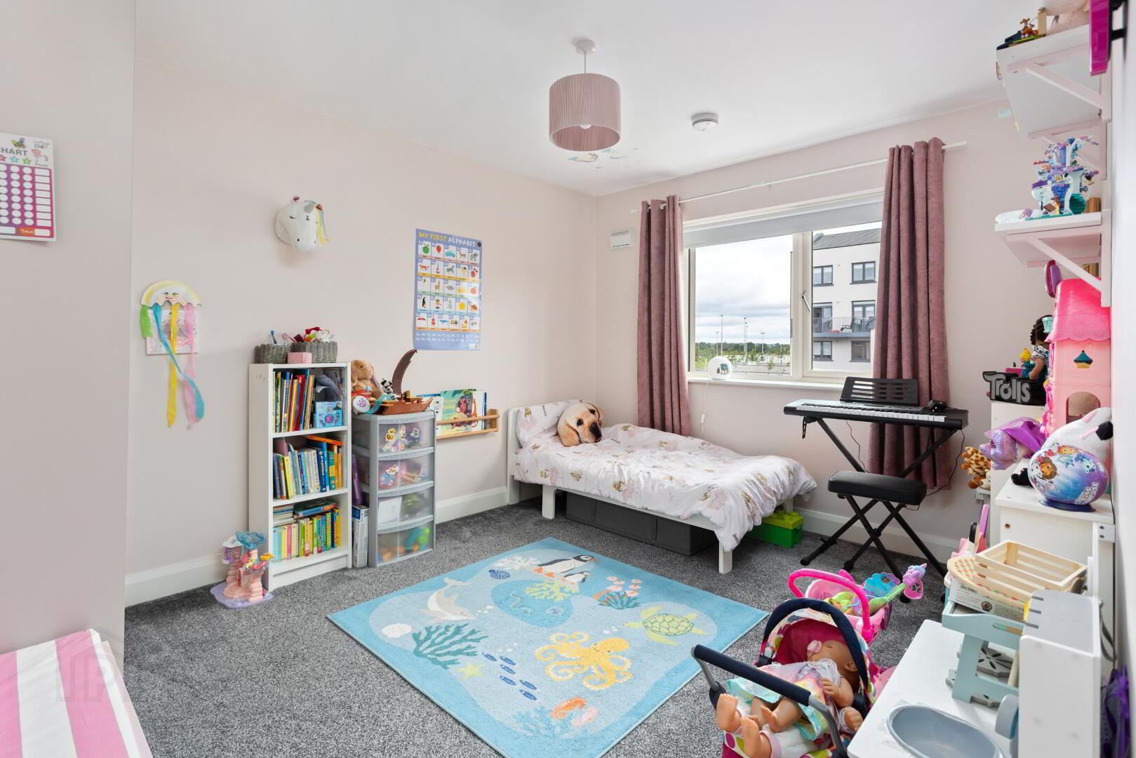 3 Saint Helen’s Avenue 15 of 25