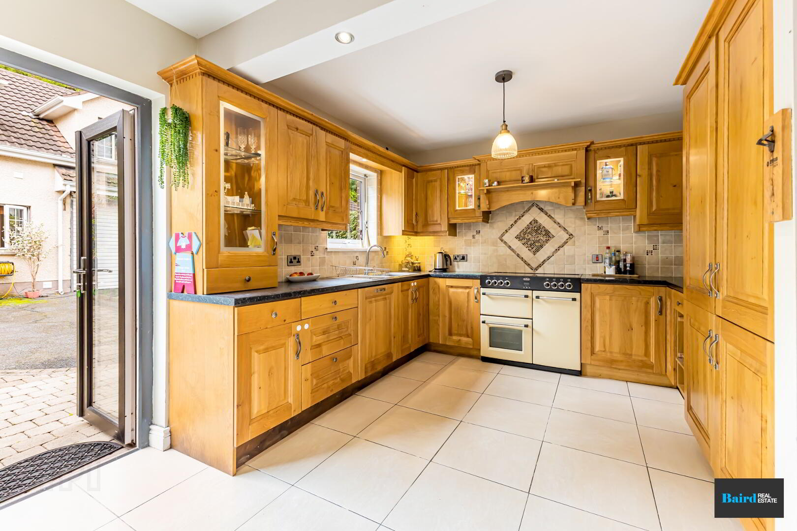 6 Umgola Drive 12 of 38
