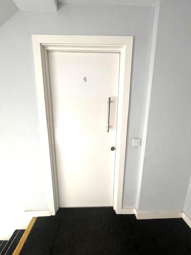 4 Castleton Mews, 6 Castleton Gardens 2 of 11