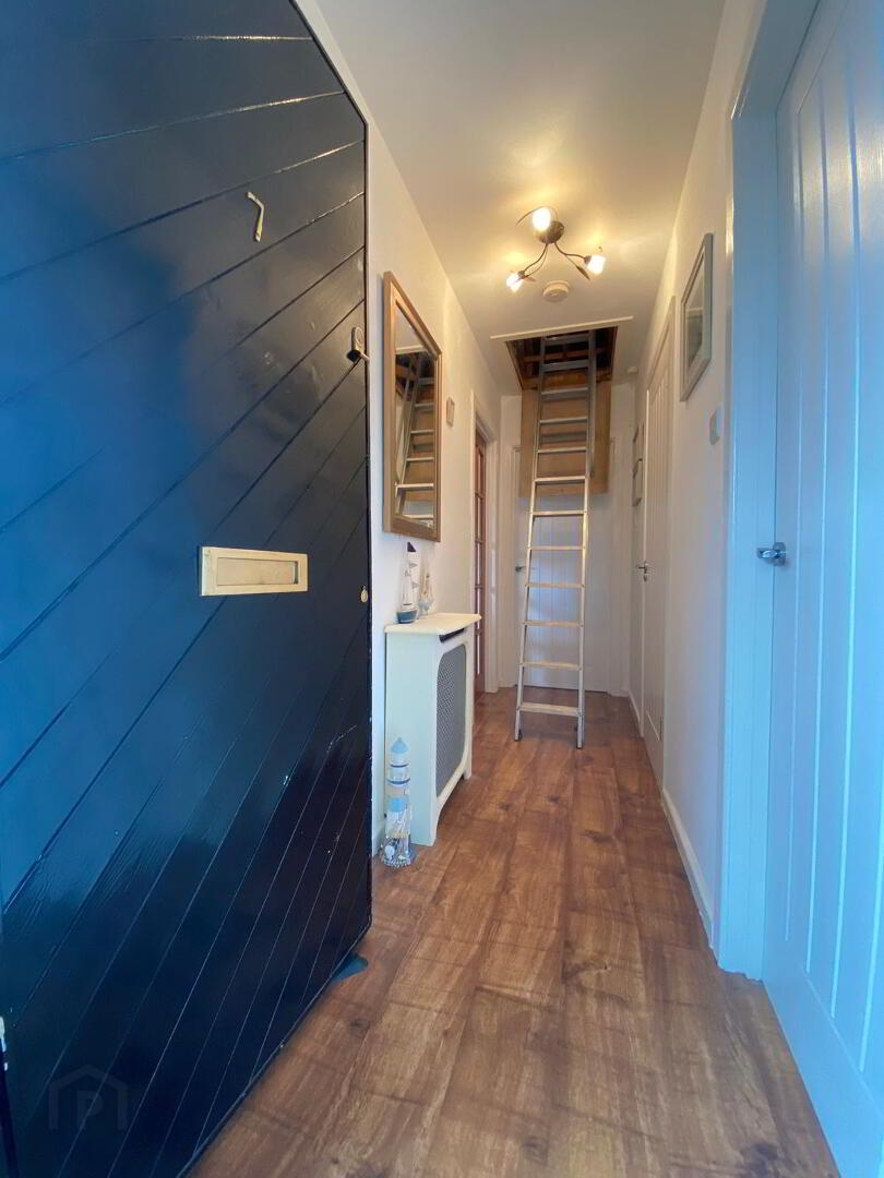 7 Carrickburn Mews 4 of 16
