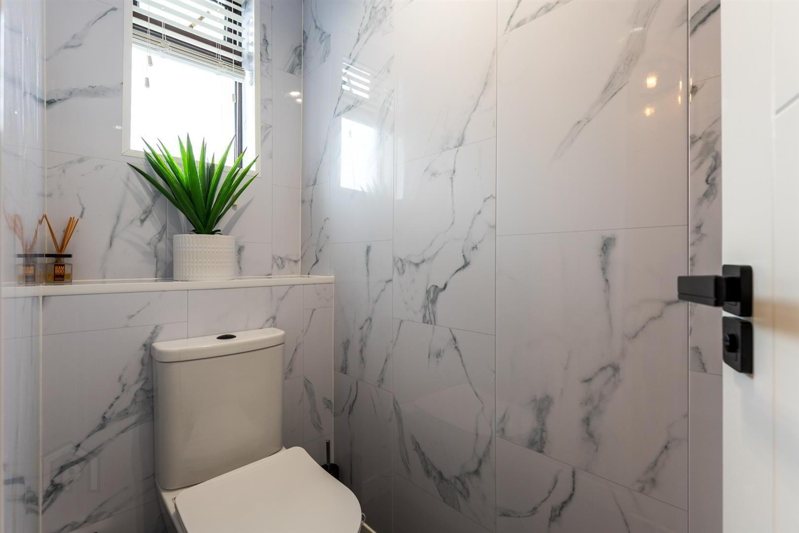 31 Creeve Walk 15 of 21