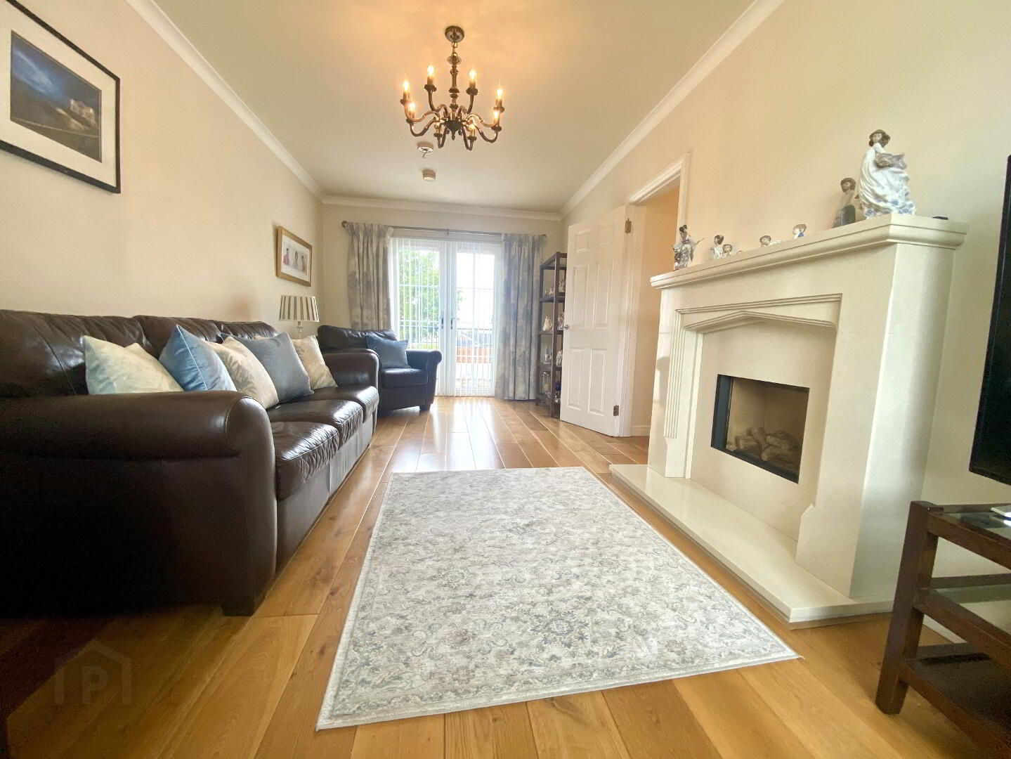 property description image