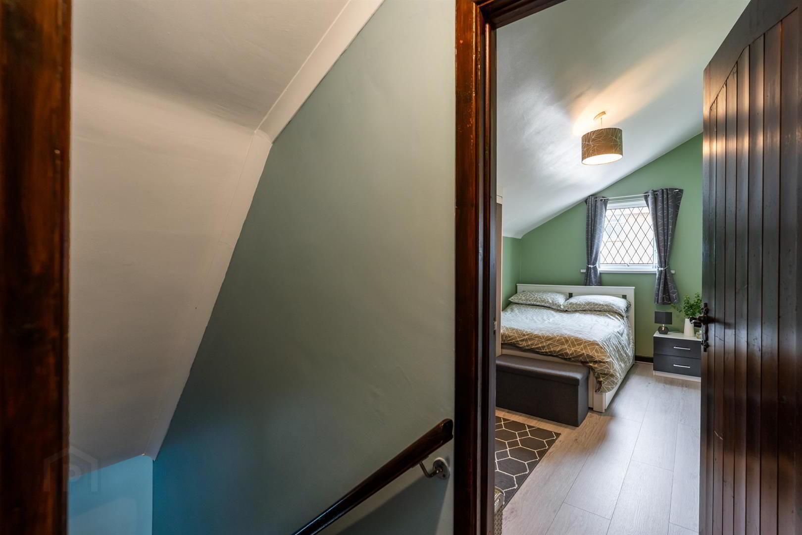 14 Carlisle Avenue 15 of 24