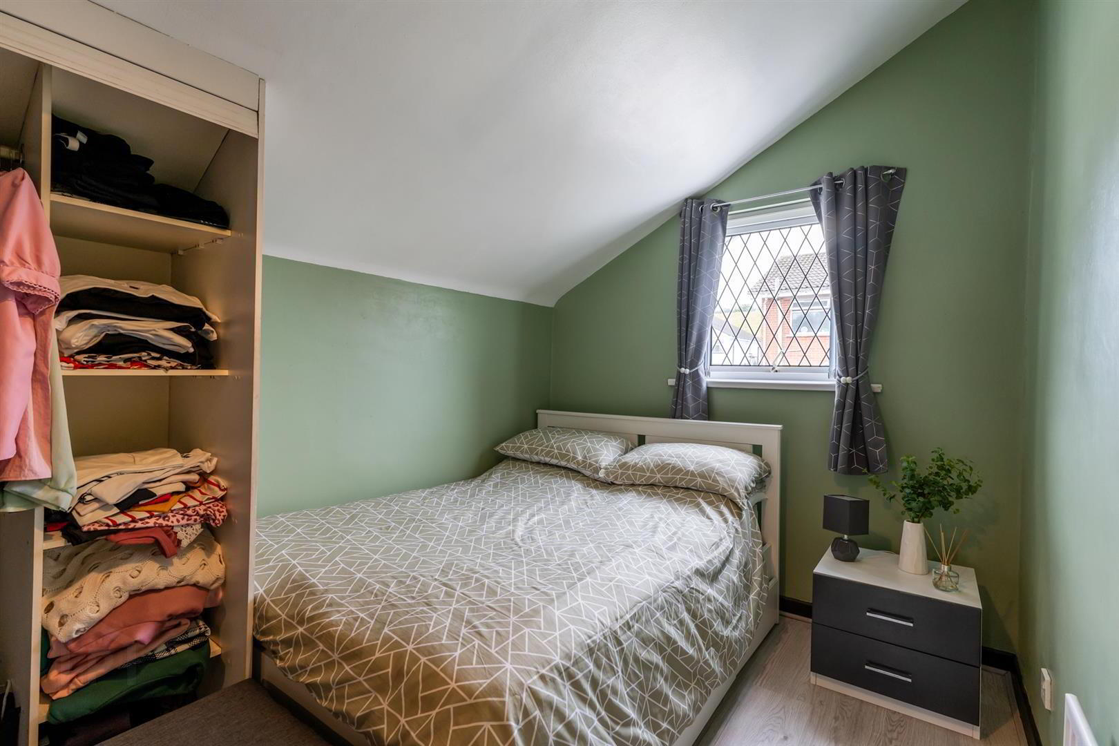 14 Carlisle Avenue 16 of 24