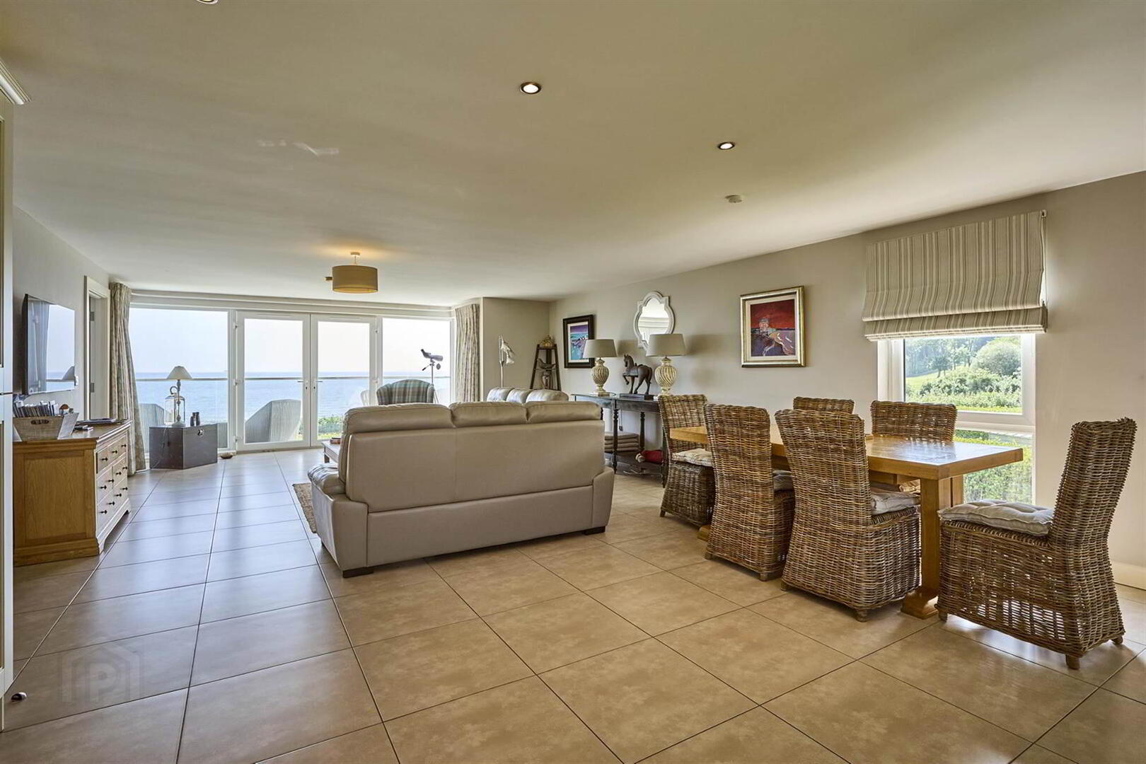 Apartment 2 1 Fort Road 7 of 29