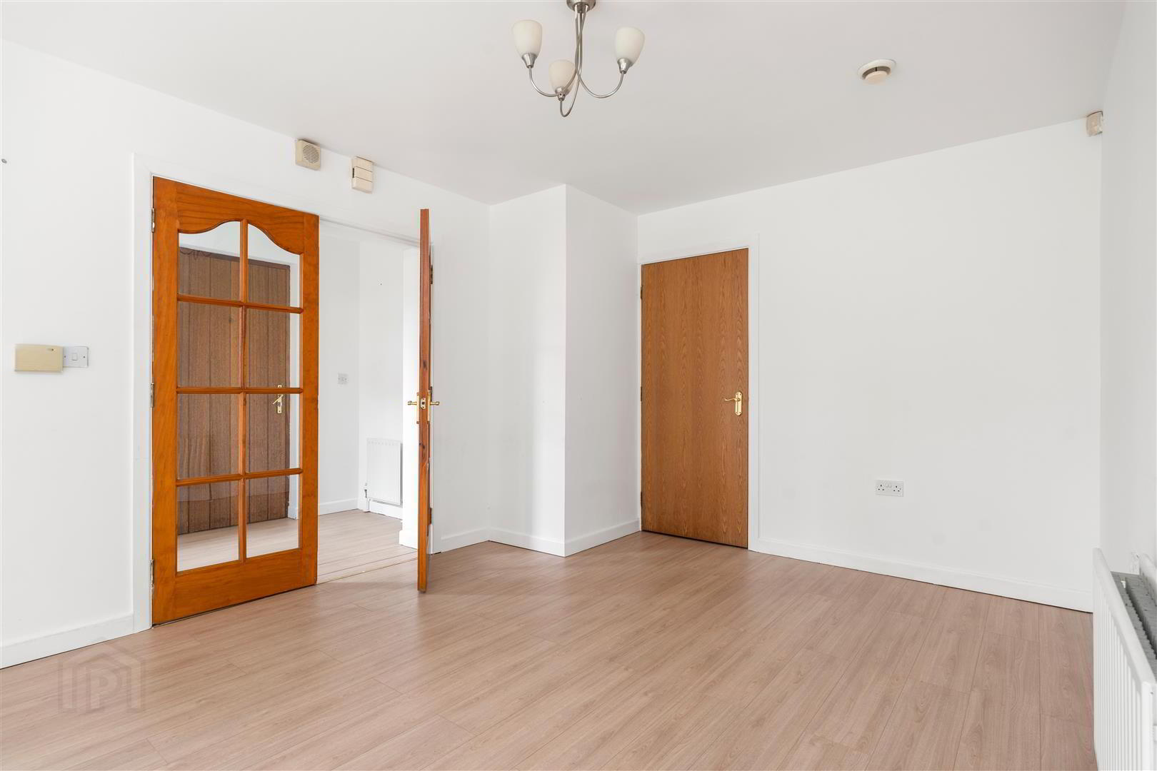 property description image