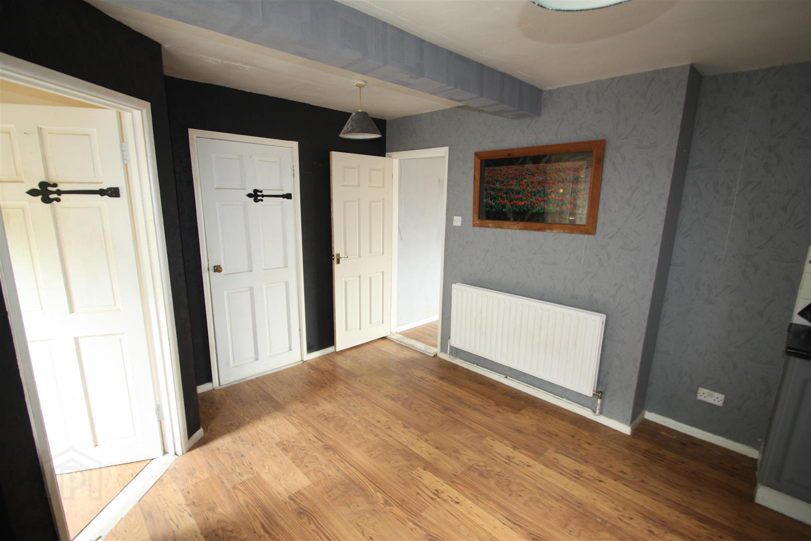 77 Langley Road 4 of 13