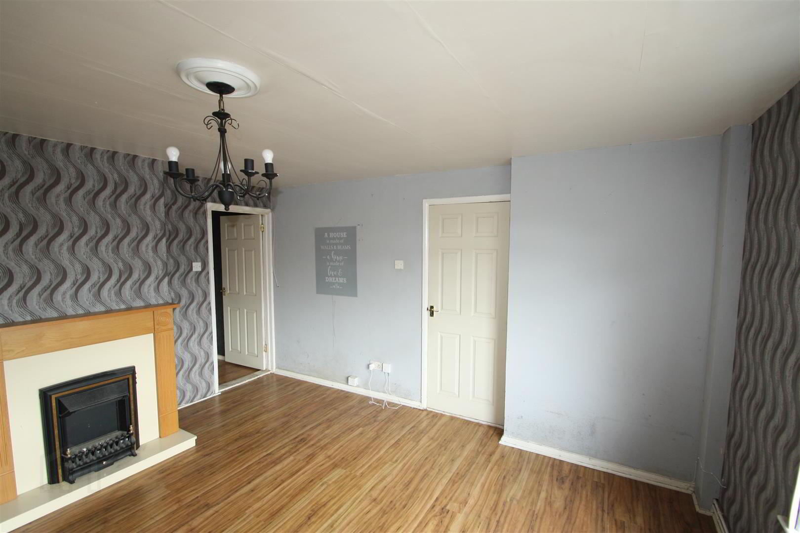 77 Langley Road 3 of 13