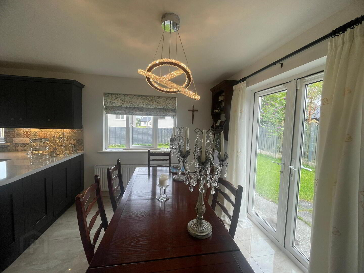 2 Chestnut Grove 8 of 38