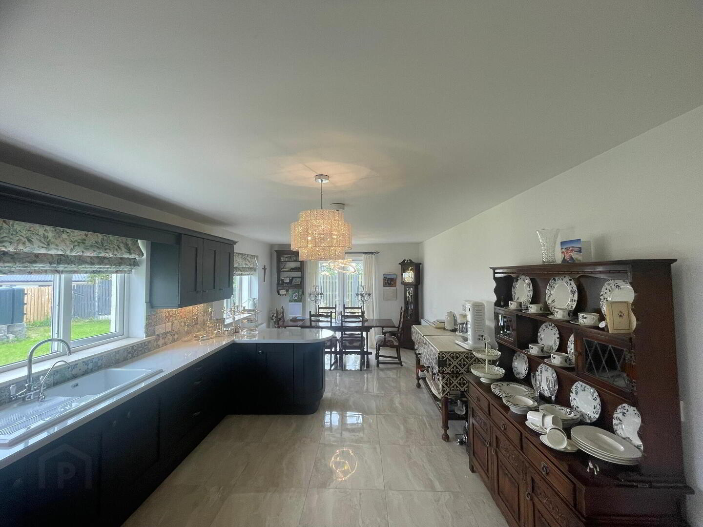 2 Chestnut Grove 10 of 38