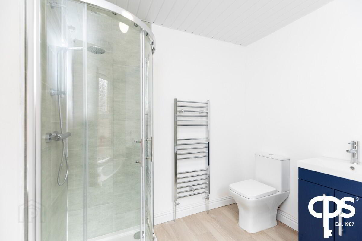 32 Agincourt Avenue 19 of 28