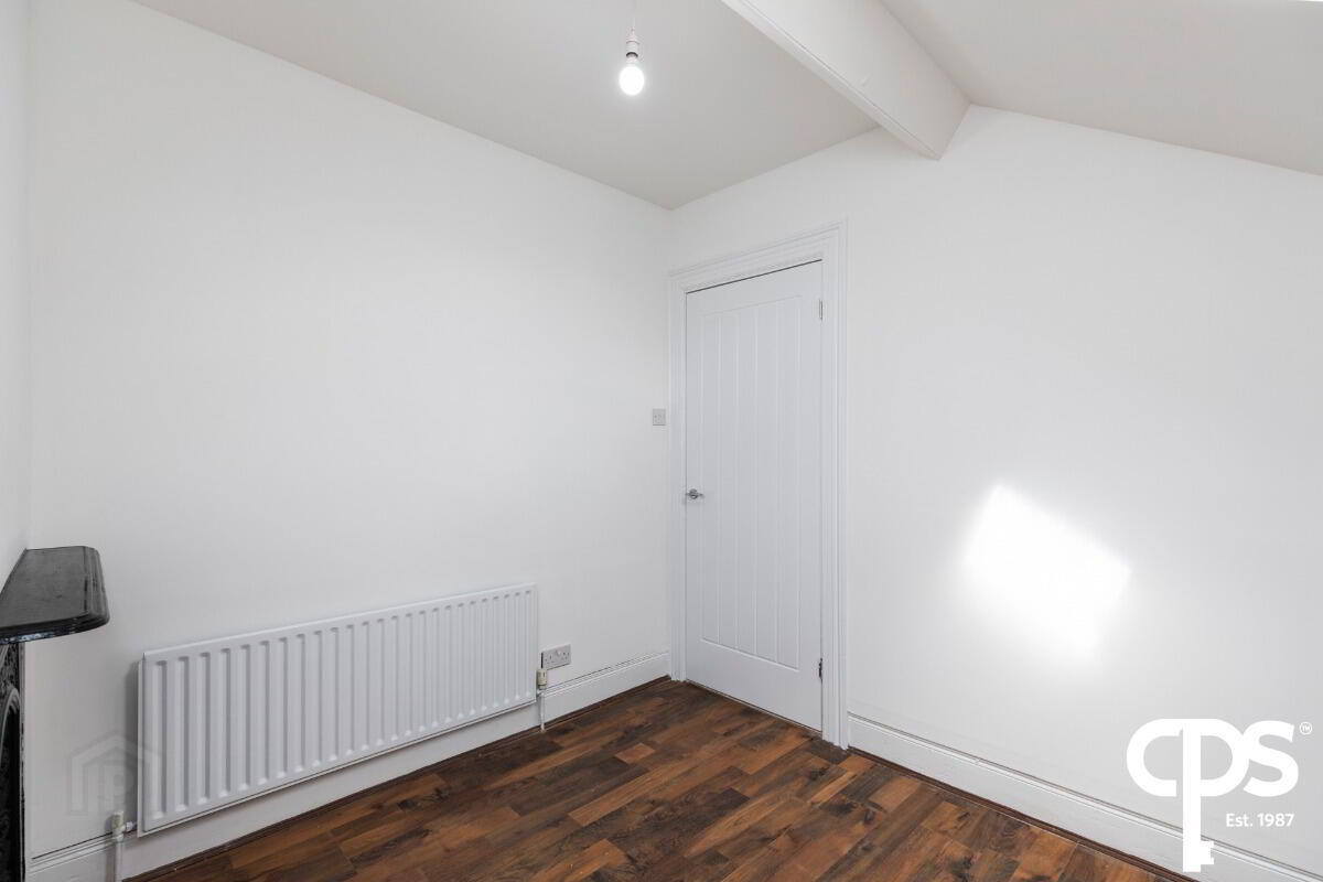 32 Agincourt Avenue 22 of 28