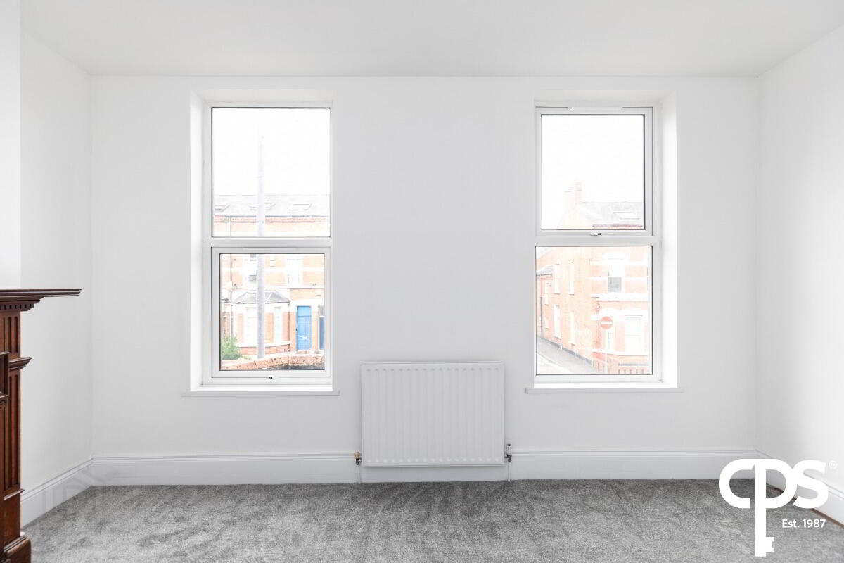 32 Agincourt Avenue 18 of 28