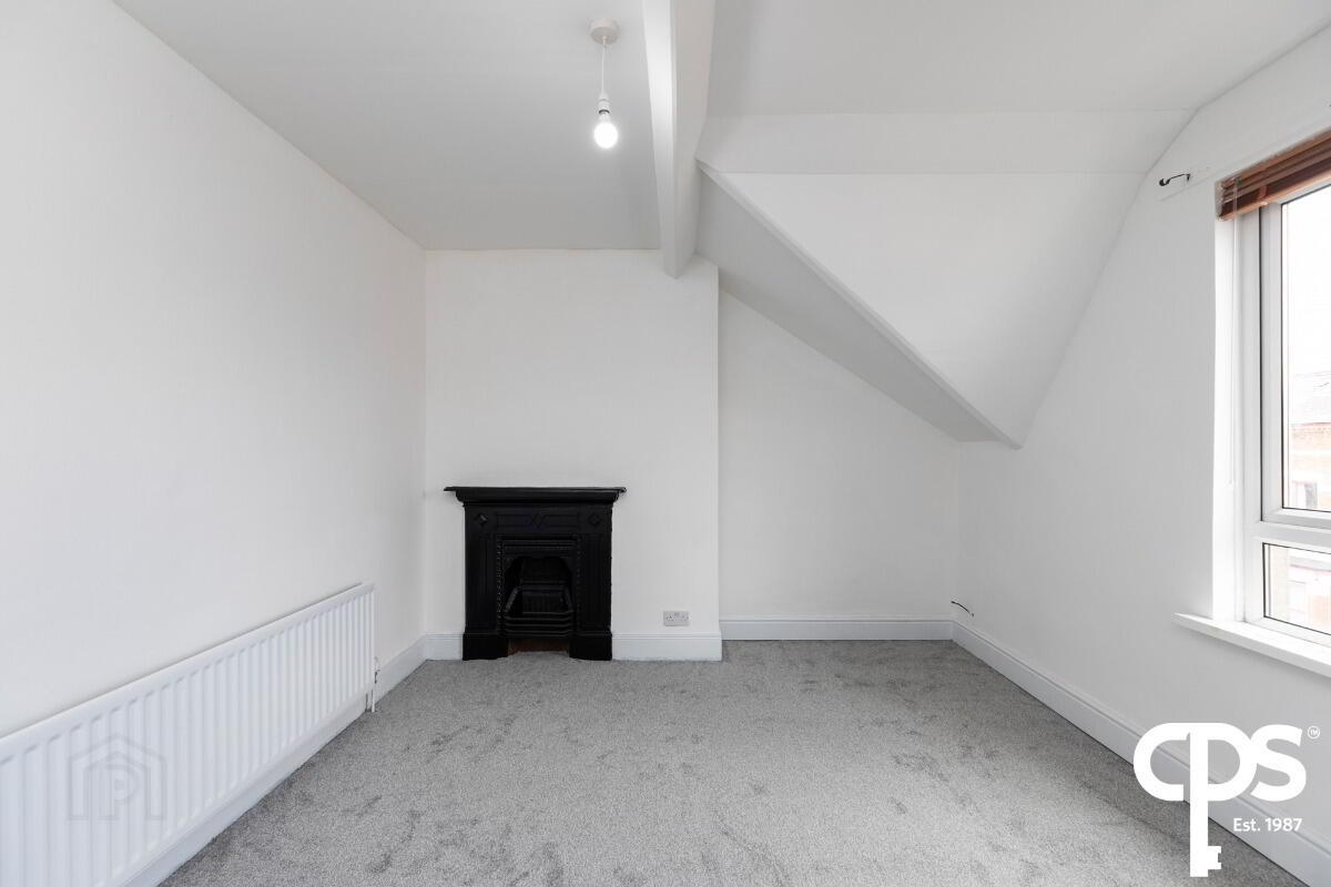 32 Agincourt Avenue 25 of 28