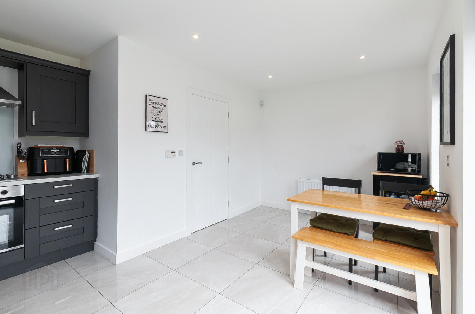 85 Thorburn Road 11 of 23