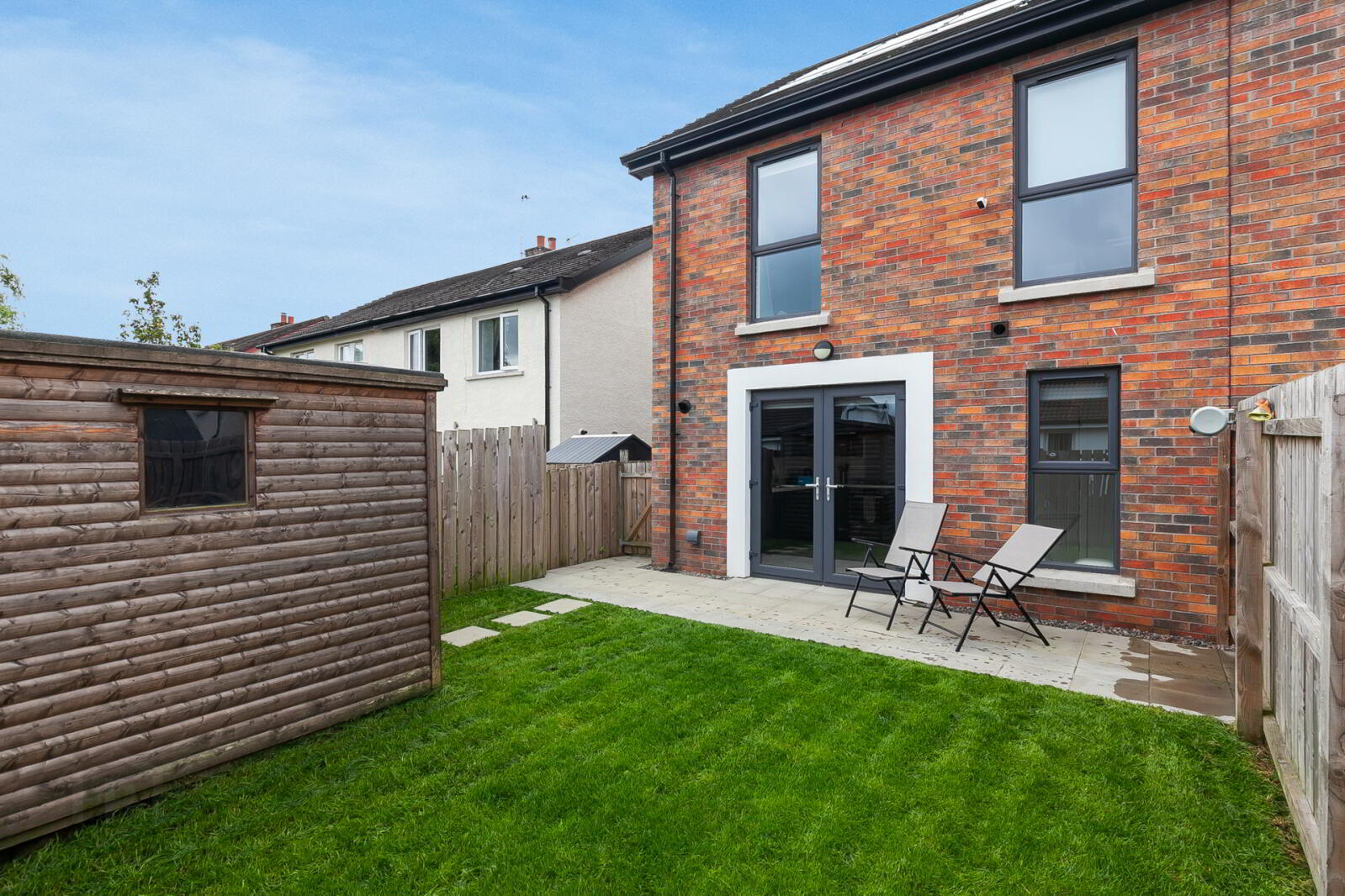 85 Thorburn Road 21 of 23