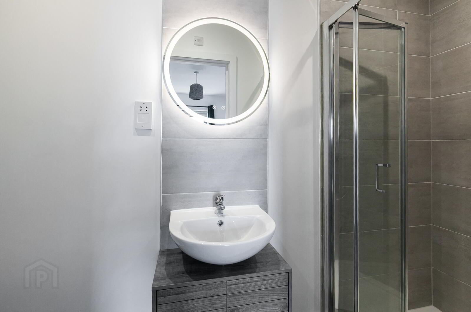 85 Thorburn Road 16 of 23