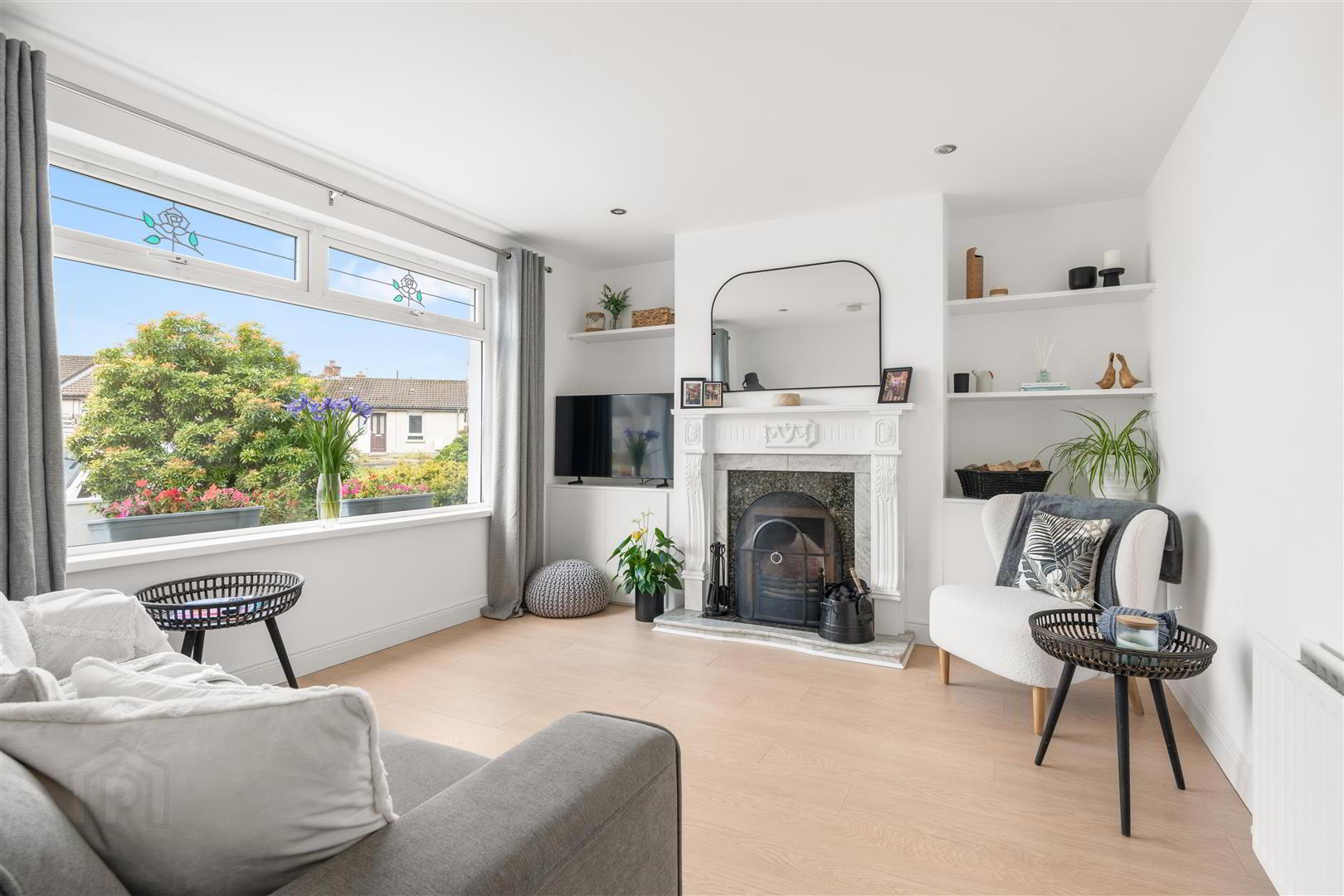 7 Brae Park 3 of 15