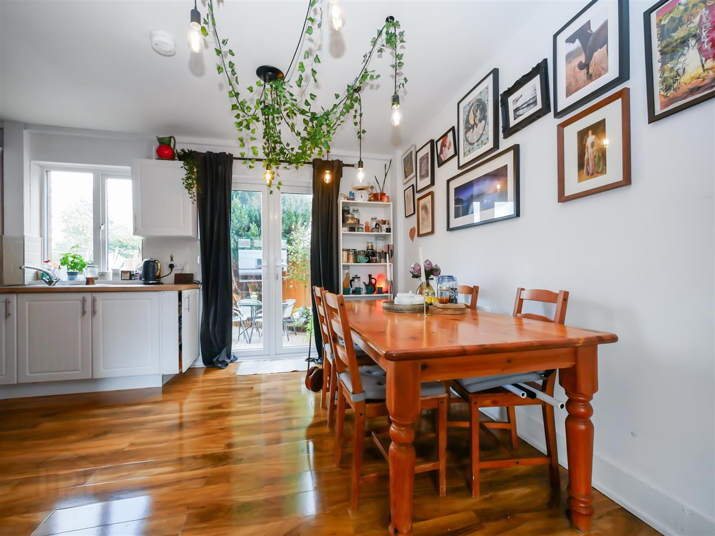 26 Mount Merrion Gardens 6 of 18