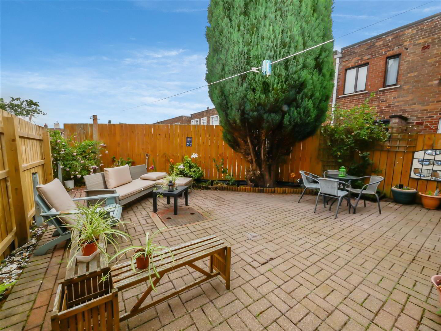 26 Mount Merrion Gardens 17 of 18