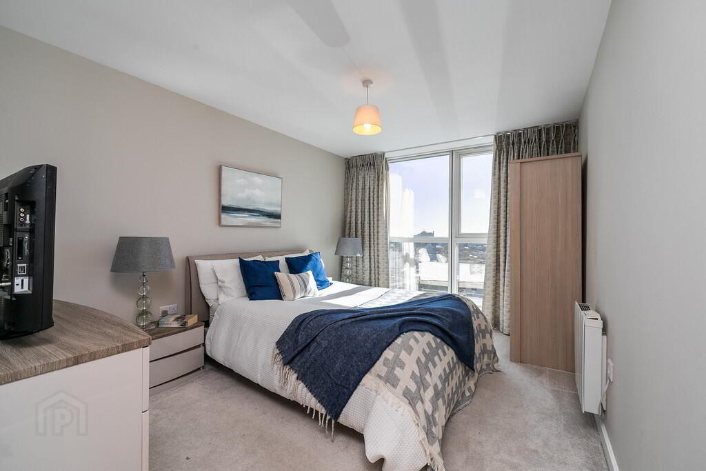 22-01 The Obel, 62 Donegall Quay 10 of 18