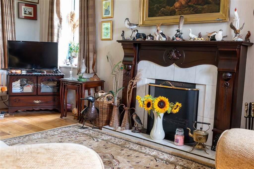 48 Moorfields Road 8 of 40