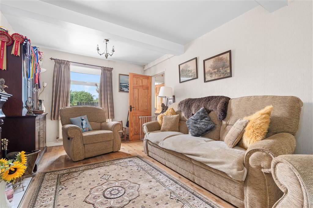 48 Moorfields Road 11 of 40