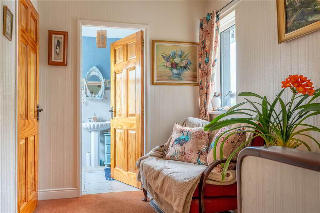 48 Moorfields Road 20 of 40
