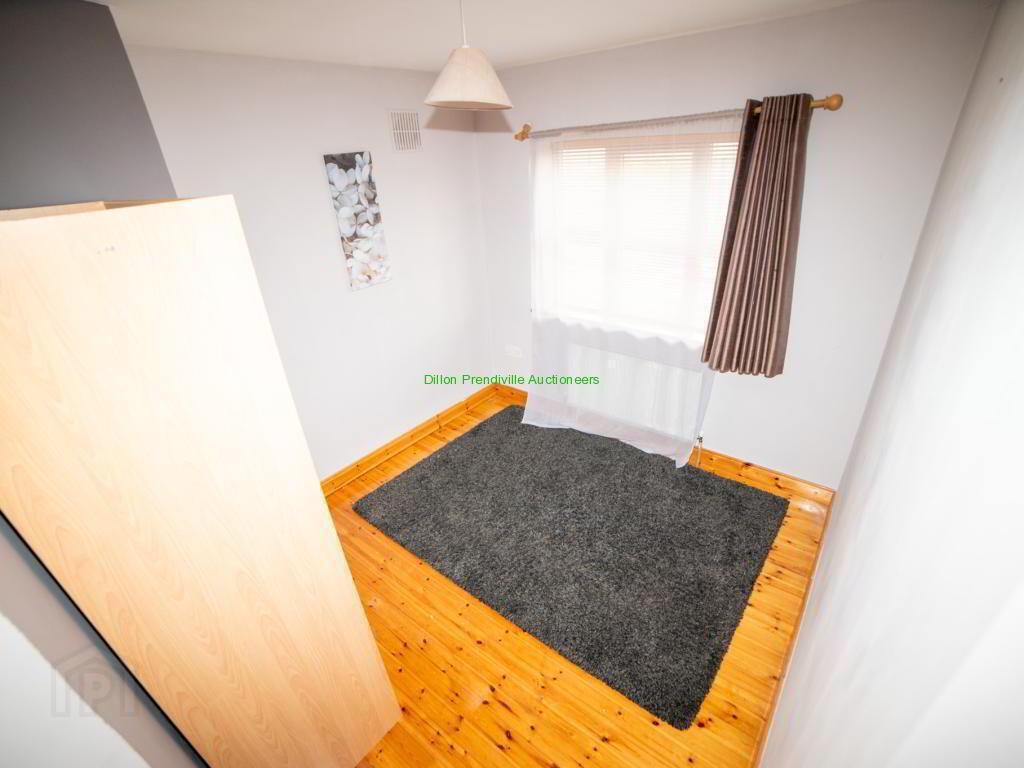 10 Meelish Close, John, B Keane Road 25 of 35
