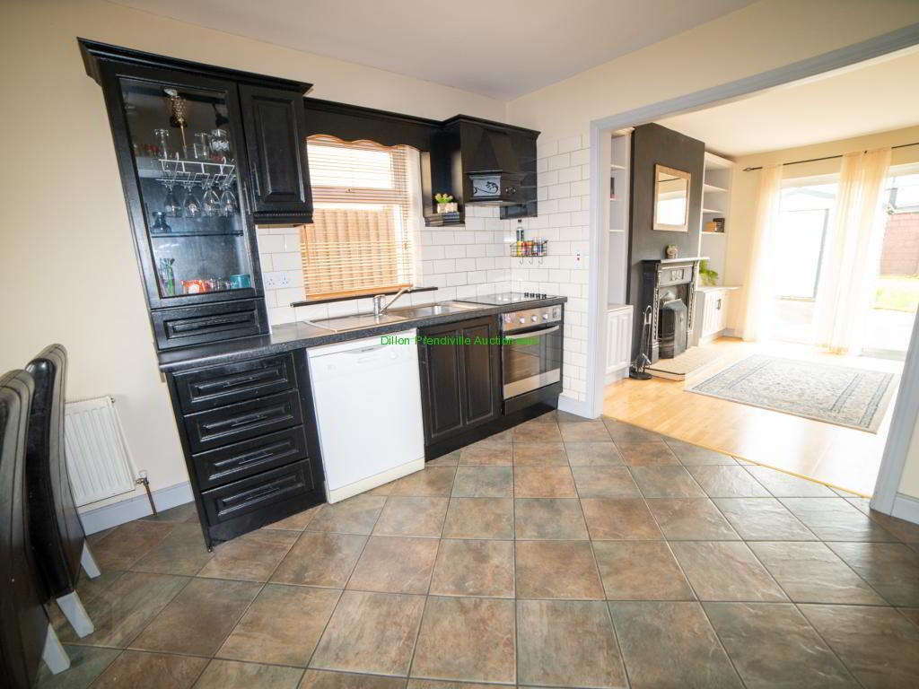 10 Meelish Close, John, B Keane Road 11 of 35