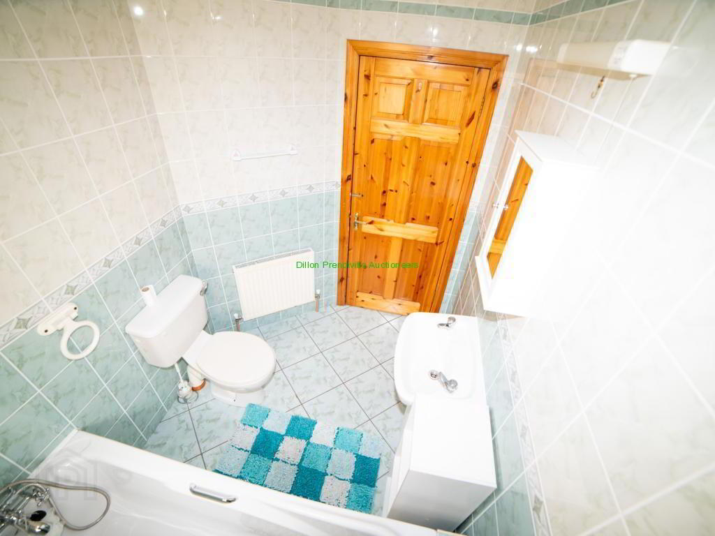 10 Meelish Close, John, B Keane Road 23 of 35