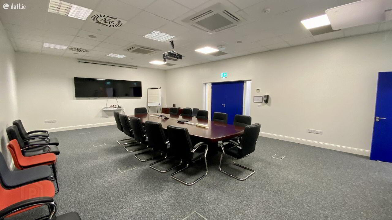 Units 4 & 5 Portgate Business Park 6 of 11