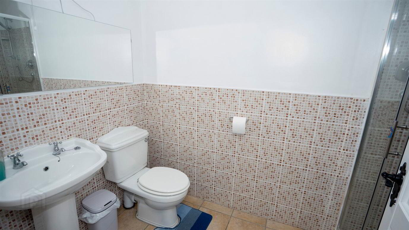 37 Glyde View 7 of 24
